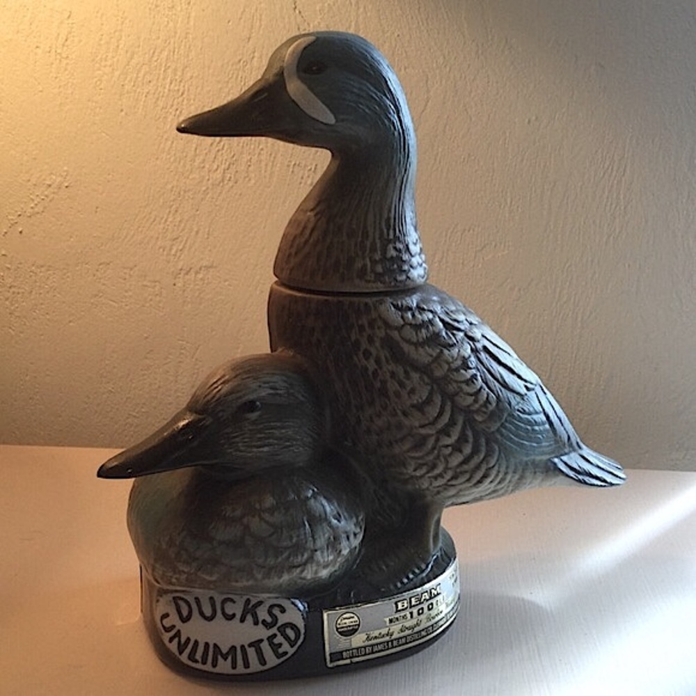 VINTAGE 1980’s JIM BEAM UNLIMITED BLUE-WINGED DUCK DECANTER